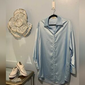 Nwot Brunette The Label Satin Button Up